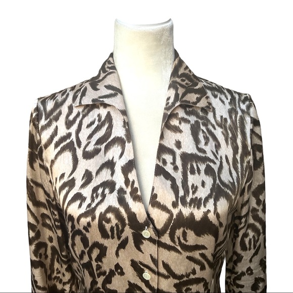 Lane Davis Beverly Hills Vintage Leopard Print Silk Blouse | 4* - Picture 7 of 8